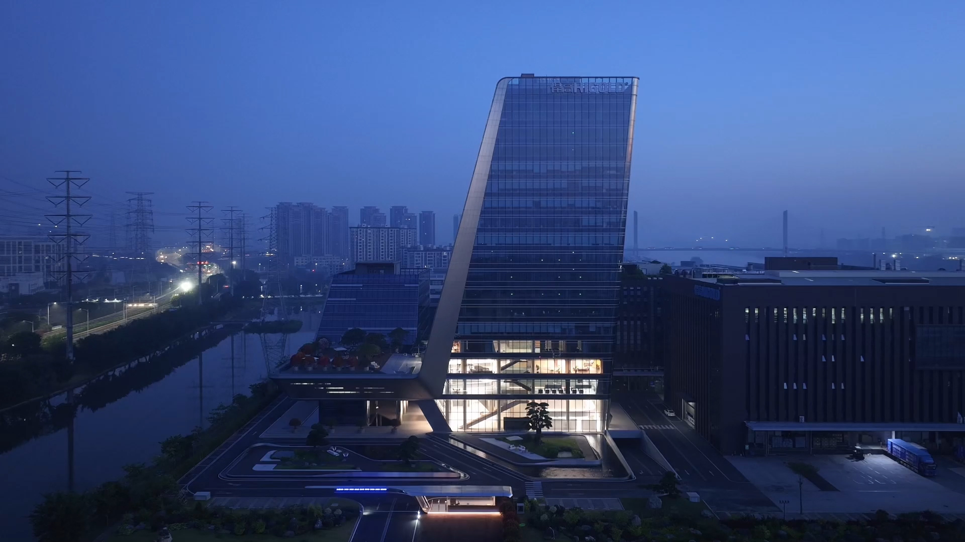 球盟会·星际总部彻底揭开面纱 