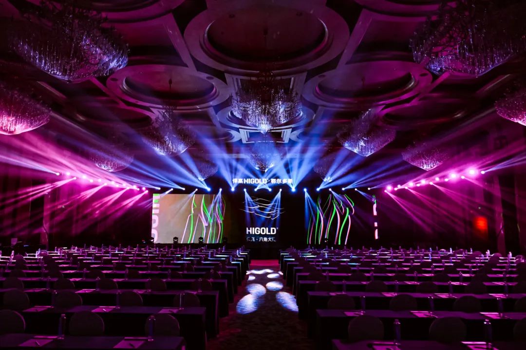 天骄圣地启新篇！球盟会鄂尔多斯发布会暨体验店辉耀草原